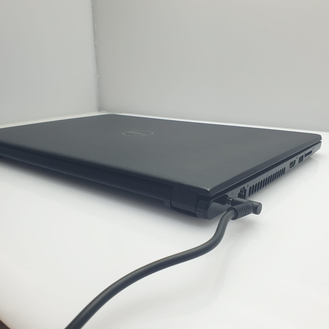 Dell Vostro 3558 