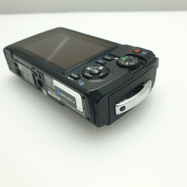 Olympus Tough TG-5 Black + Underwater Case PT-058 (6 Month