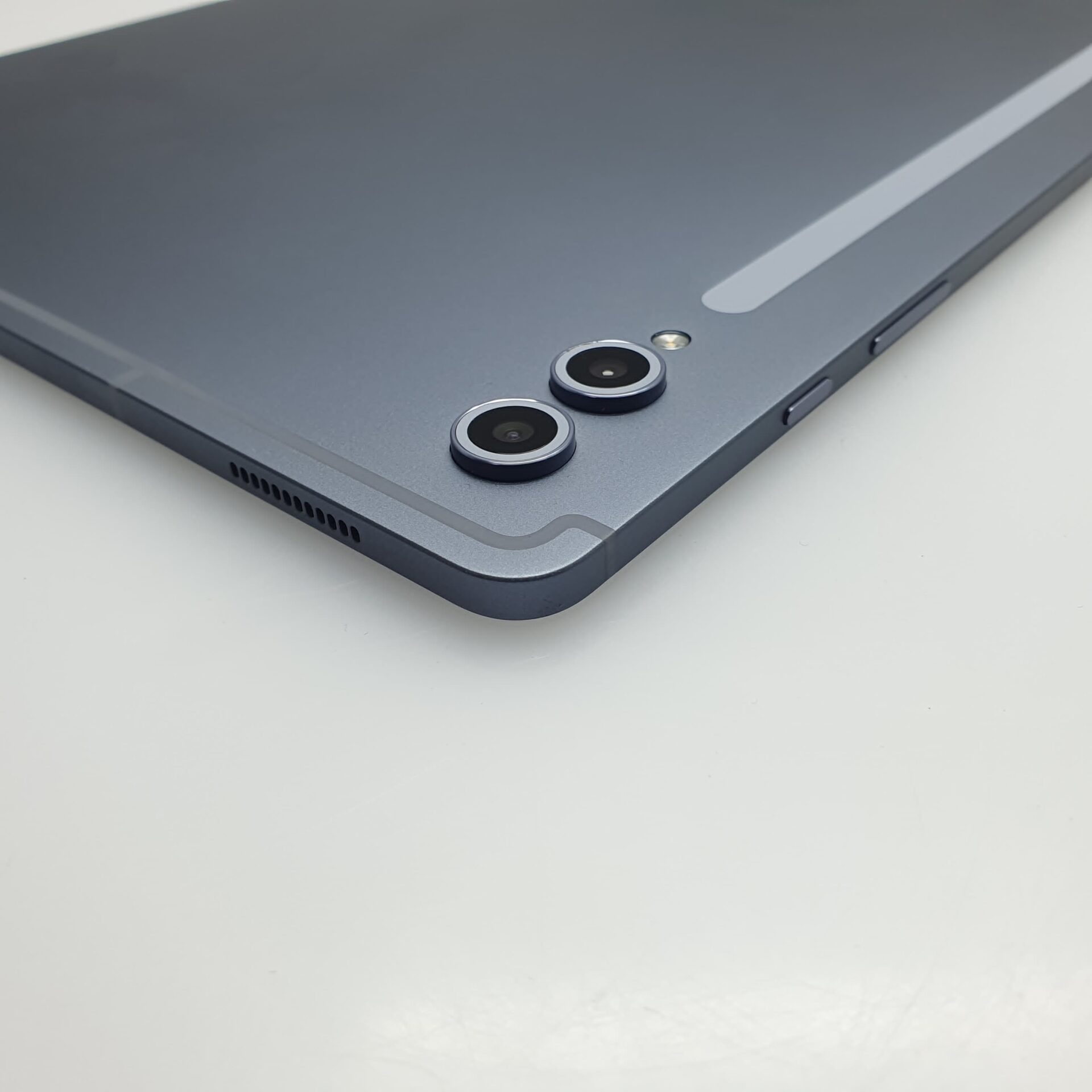 Samsung Galaxy Tab S10 Ultra 5G 256GB Moonstone Grey B Grade (12 Month Warranty) - Image 14