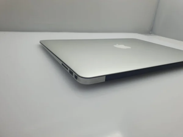 McBook Air 