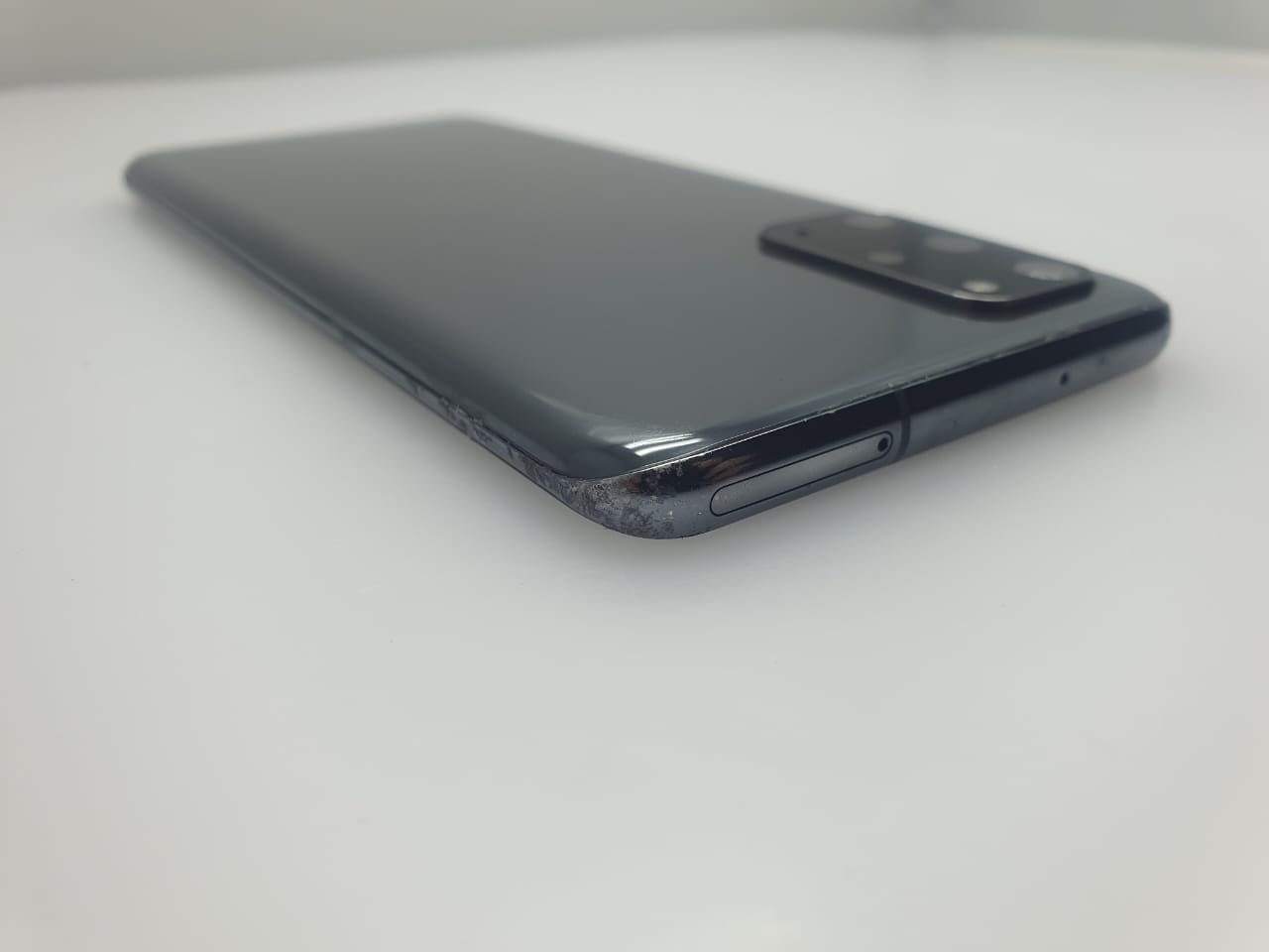 Samsung Galaxy S20 Plus 128GB Dual Sim Cosmic Black (6 Month Warranty) - Image 11