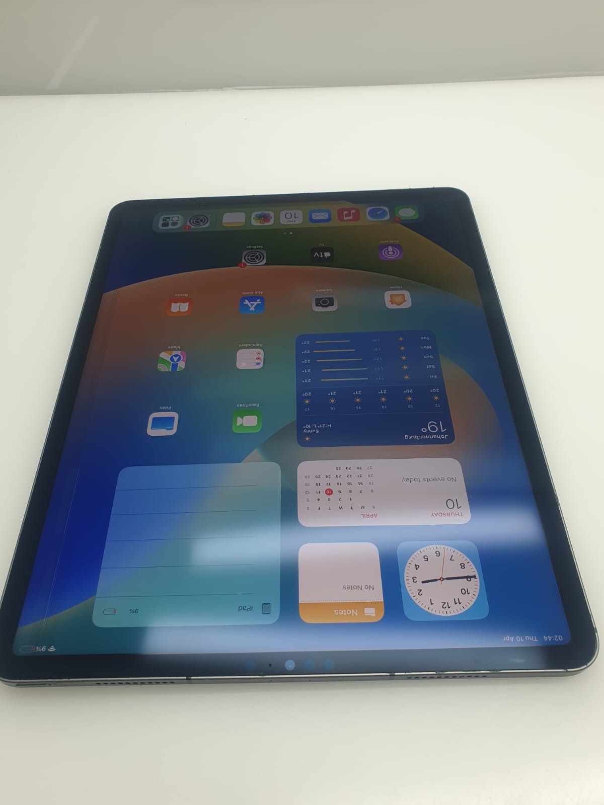 iPad Pro 12.9-Inch 5th Gen 256GB (Wifi/Cellular) | Lines on Screen