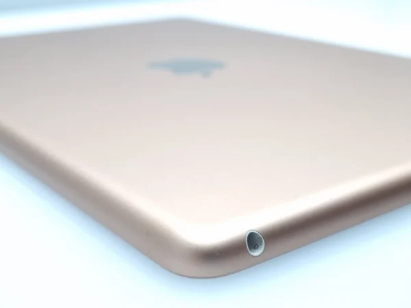 iPad 10.2″ 7th Gen 128GB (WiFi Only) No Touch ID Rose Gold (3