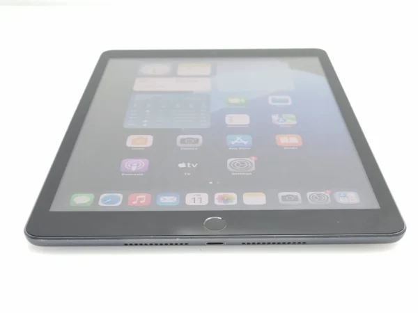 iPad 10.2″ 7th Gen 32GB (WiFi Only) | No Touch ID | Space Grey (3