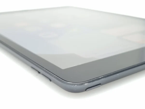 iPad 10.2″ 7th Gen 32GB (WiFi Only) | No Touch ID | Space Grey (3