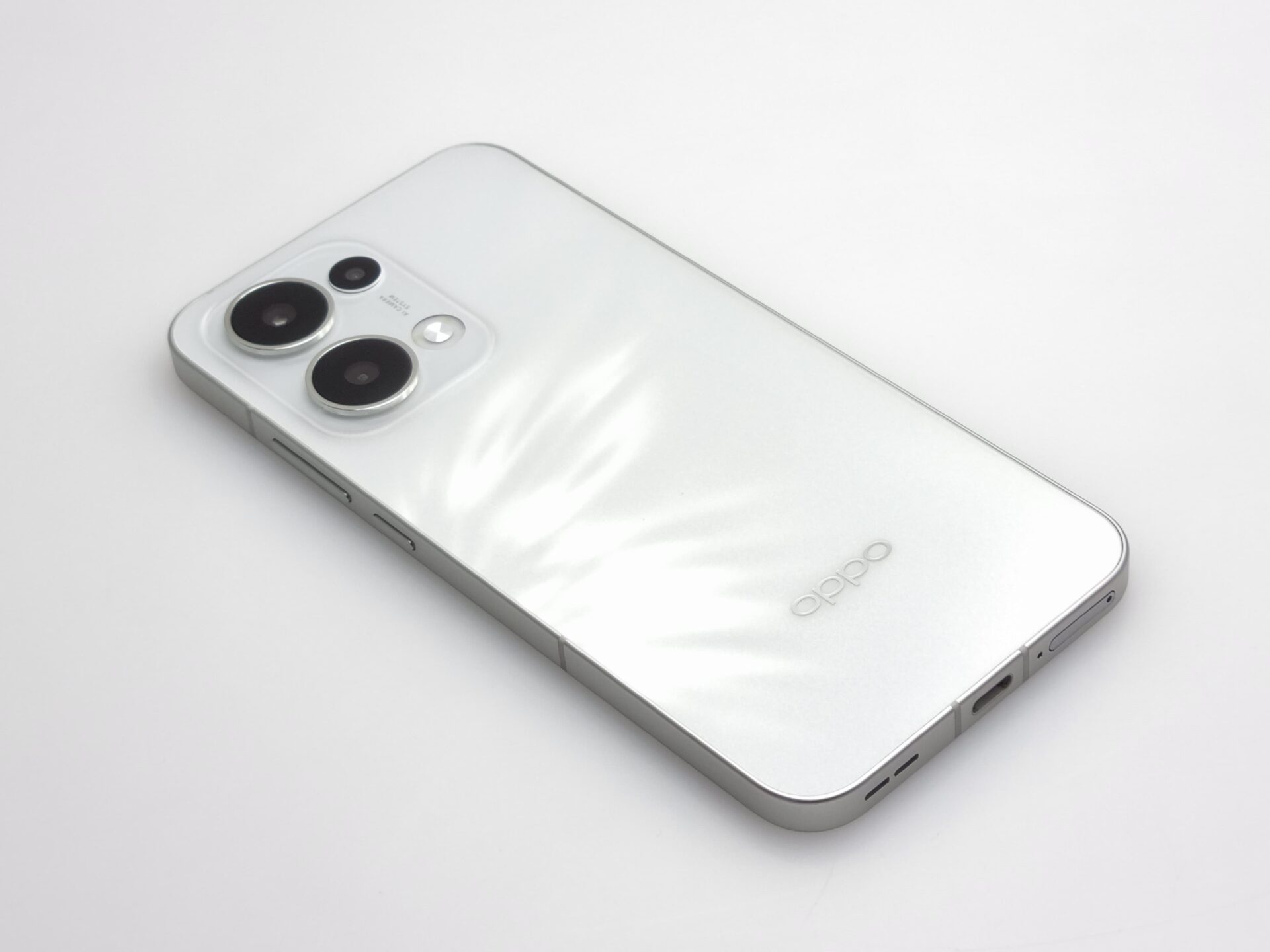 Oppo Reno 13 5G 512GB White ( 3 Month Warranty ) Mint Condition - Image 15