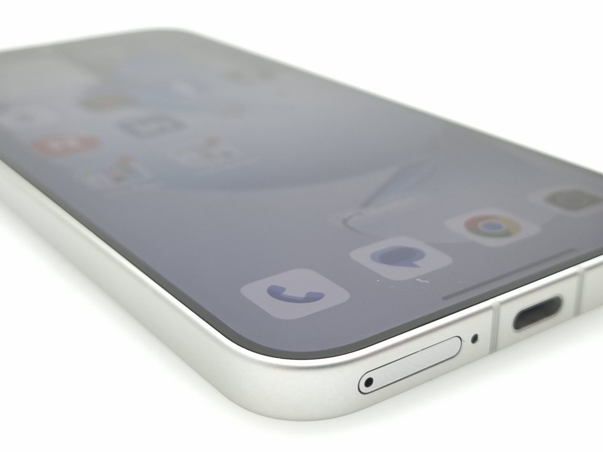 Oppo Reno 13 5G 512GB White ( 3 Month Warranty ) Mint Condition - Image 2
