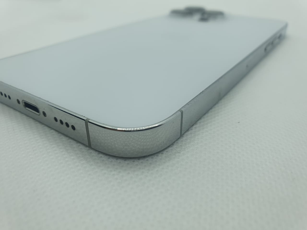 iPhone 14 Pro Max 256GB White (12 Month Warranty) | Epic Deals SA
