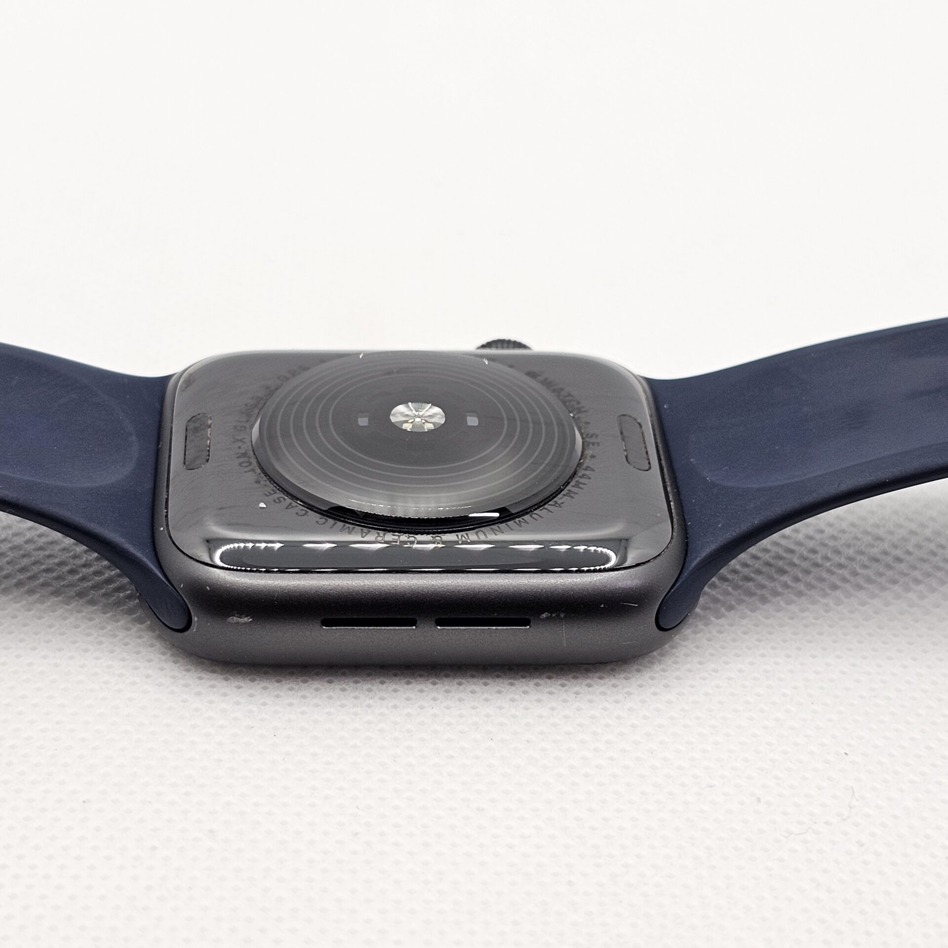 Apple Watch SE 1st Gen 44mm GPS Only Space Grey (3 Month Warranty) - With Dark Blue Straps - Image 7