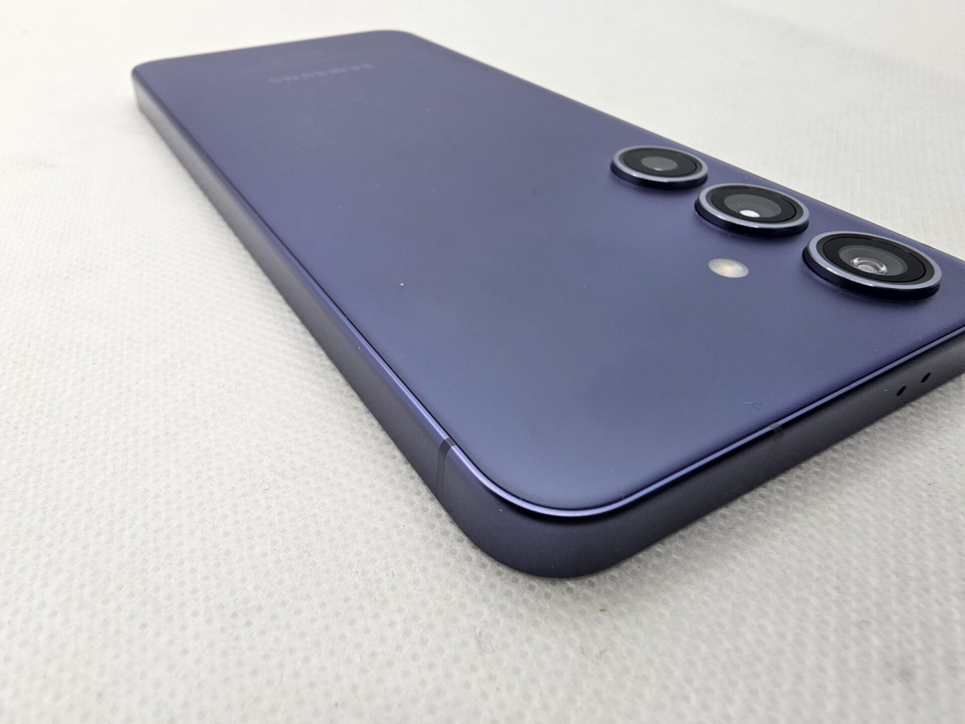 Samsung Galaxy S24 256GB Dual Sim Violet (12 Month Warranty) Mint Condition - Image 11