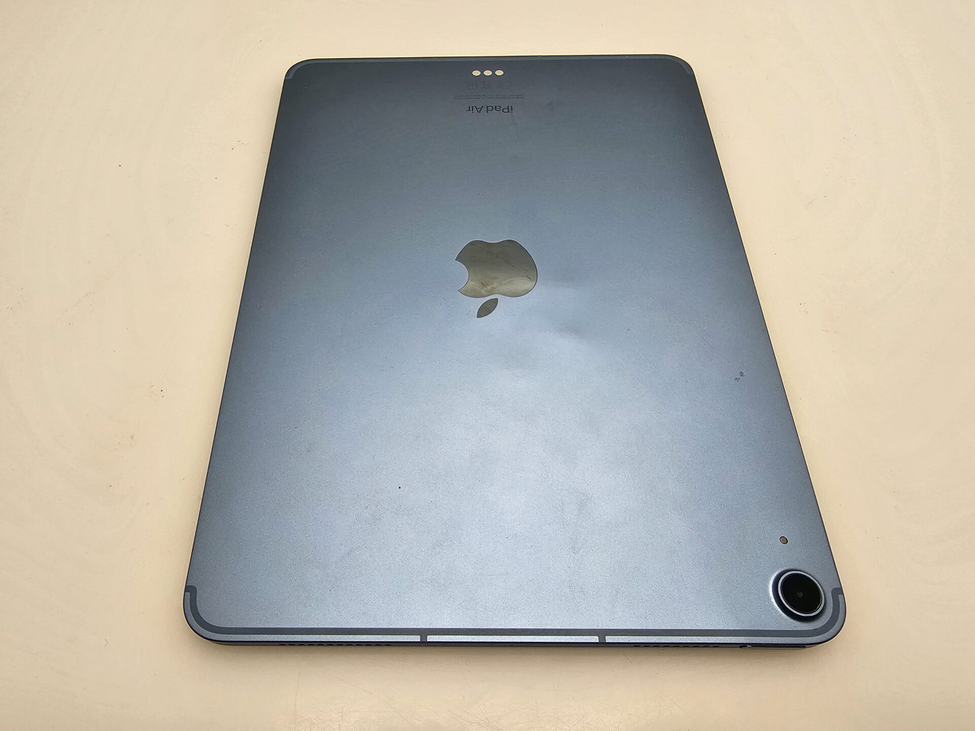 iPad Air 5th Gen (Wifi + Cellular) 256GB Blue (6 Month Warranty