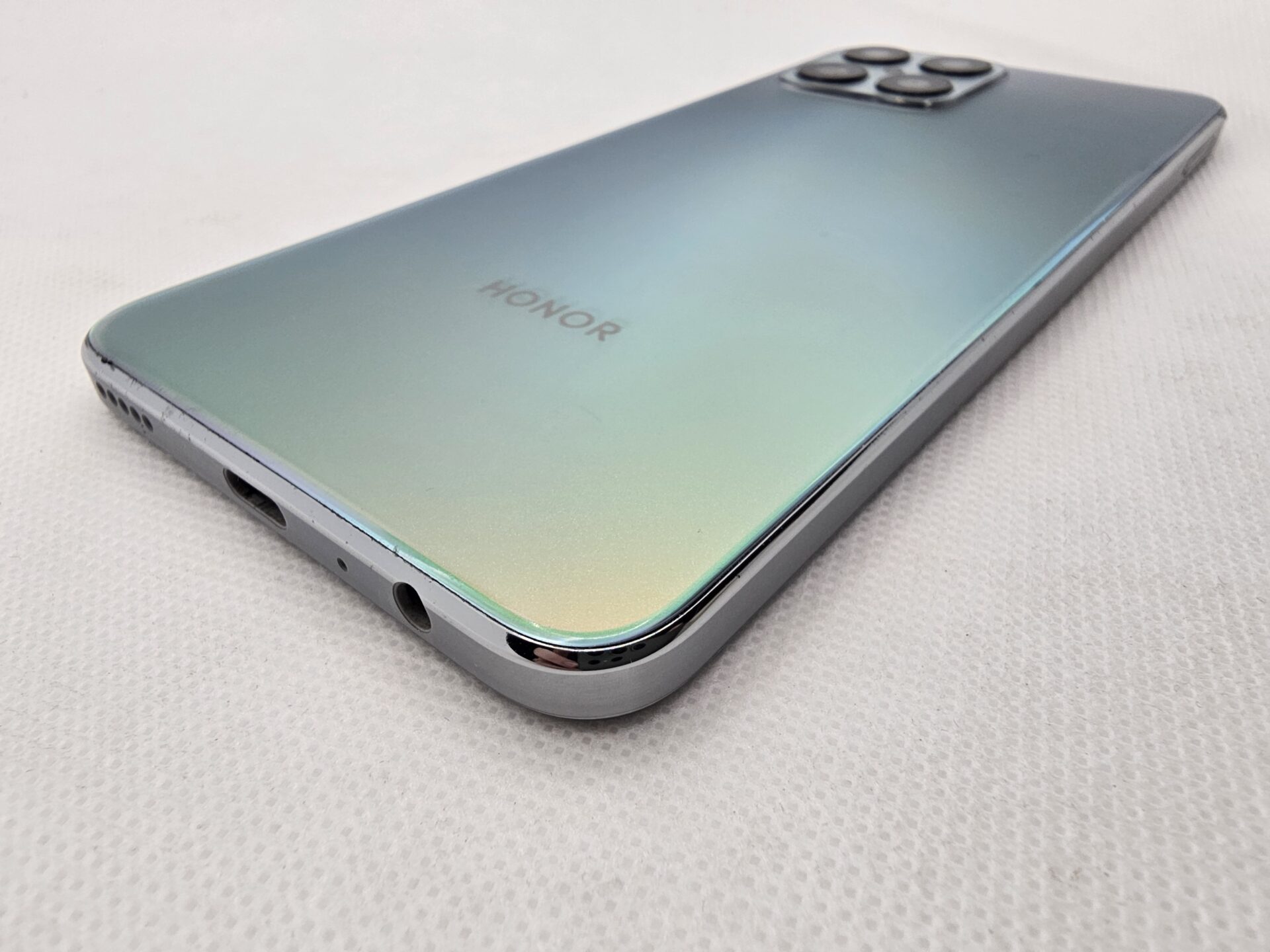 Huawei Honor X8 128GB (Single Sim) Titanium Silver - Image 11
