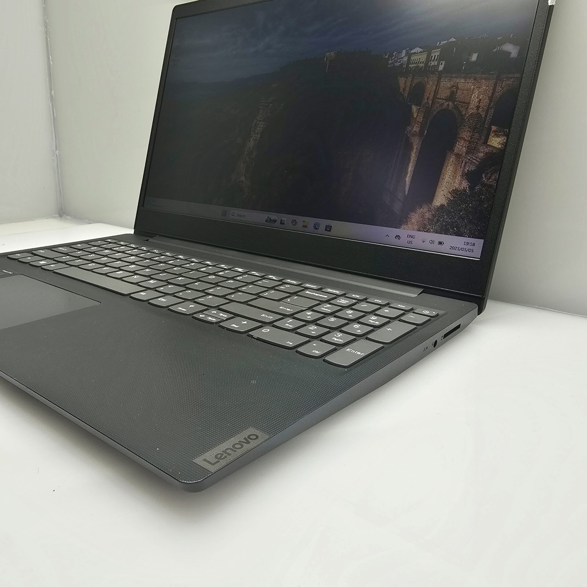 Lenovo IDEAPAD S145-15IGM 8GB DDR4 512GB SSD - Image 4