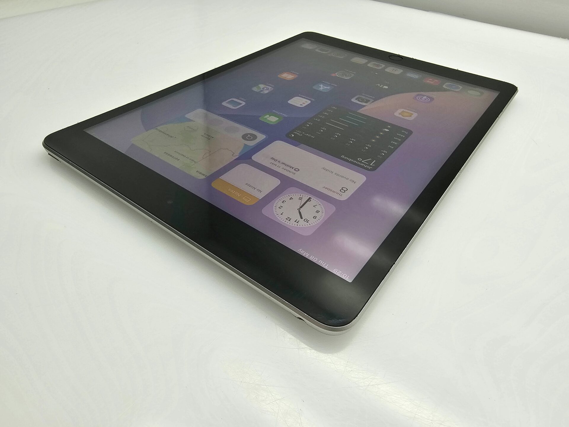 iPad 10.2 -Inch 9th Gen 256GB (Wifi Only) No Touch ID Silver