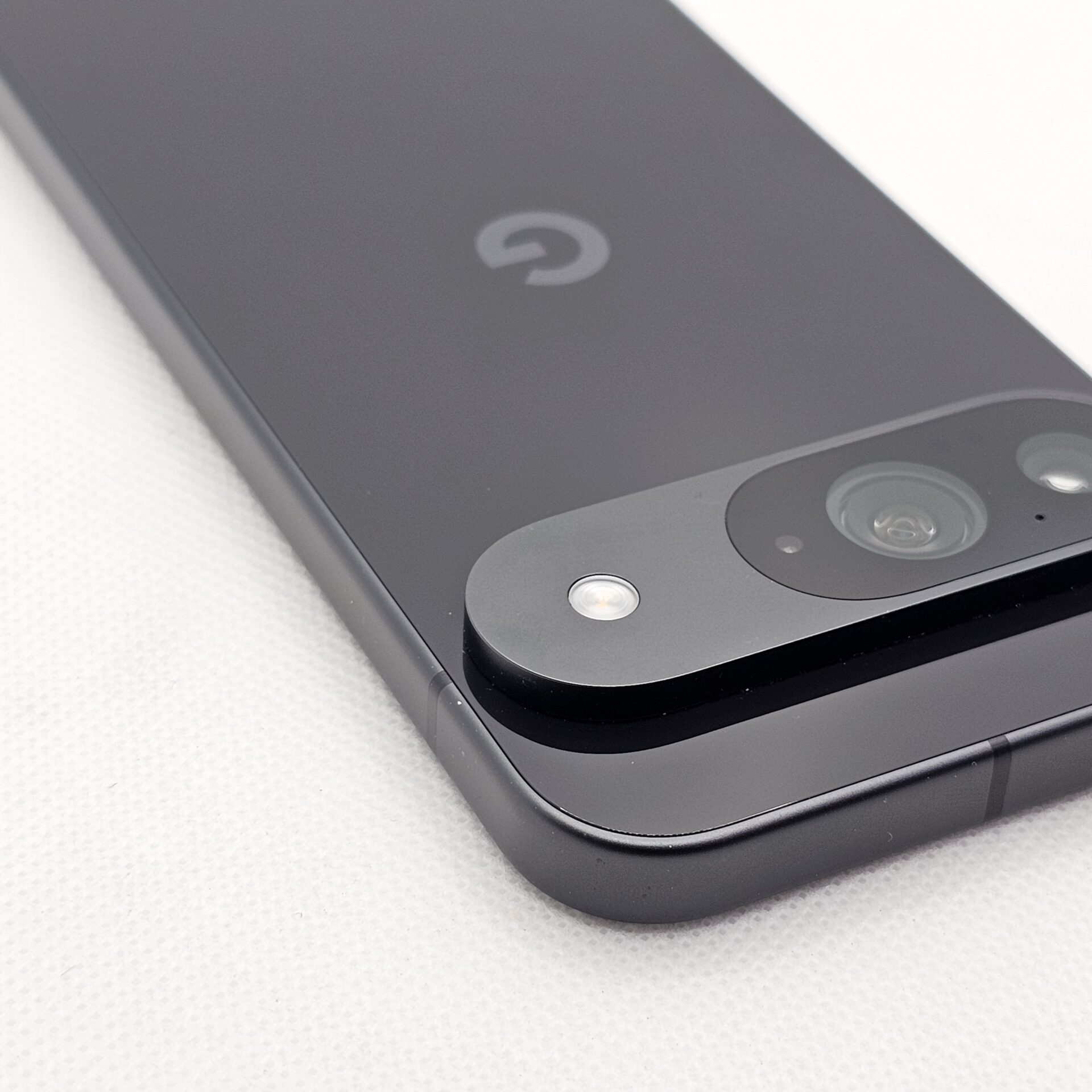 Google Pixel 9 128GB Dual Sim Obsidian Black (6 Month Warranty) - Image 12