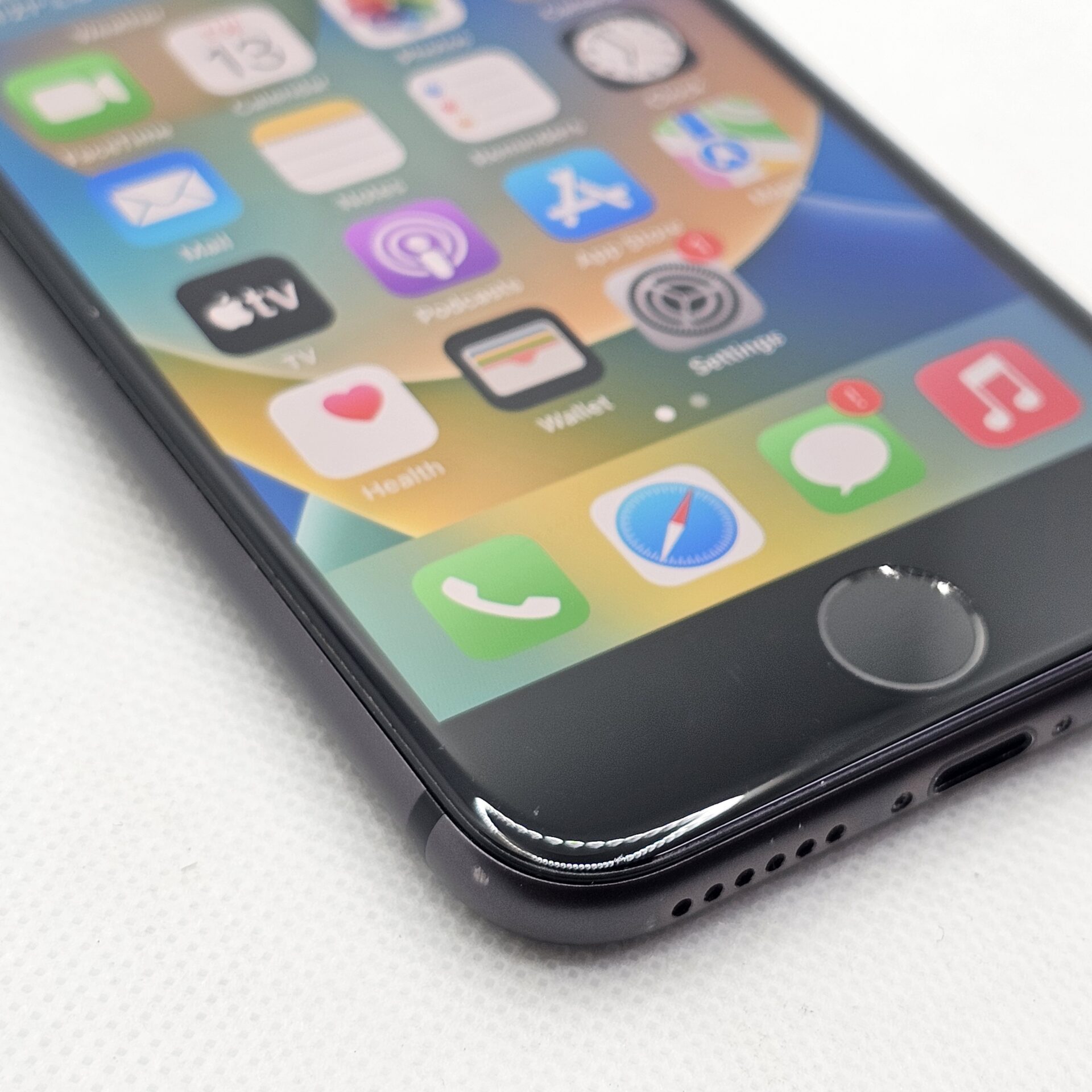 iPhone 8 64GB Space Gray | Epic Deals SA