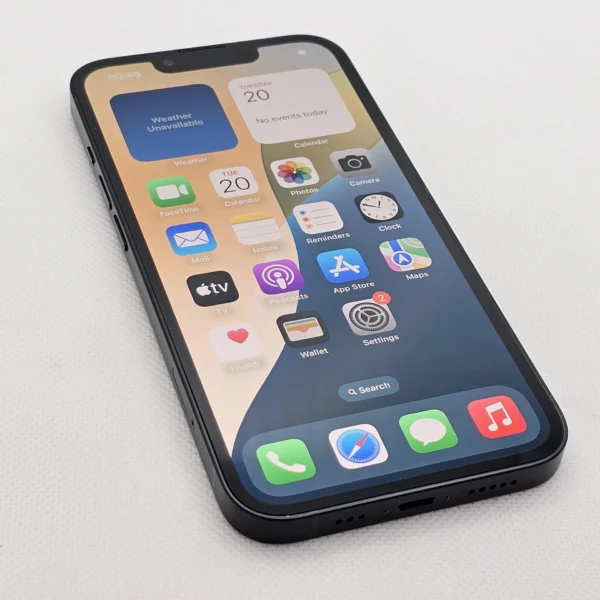 iPhone 13 128GB Midnight (6 Month Warranty) + Screen Protector