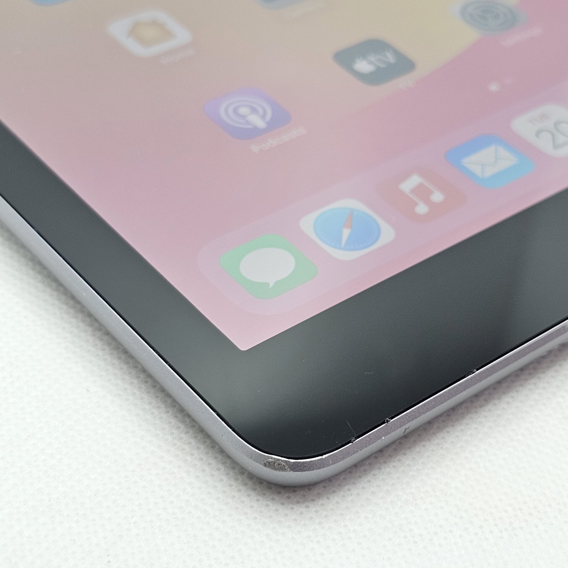 iPad 9.7″ 6th Gen 32GB (WiFi Only) Space Gray | Epic Deals SA