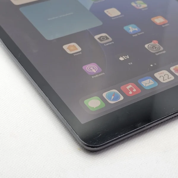 iPad 10.2″ 7th Gen (Wifi Only) No Touch ID And Bent Casing Space