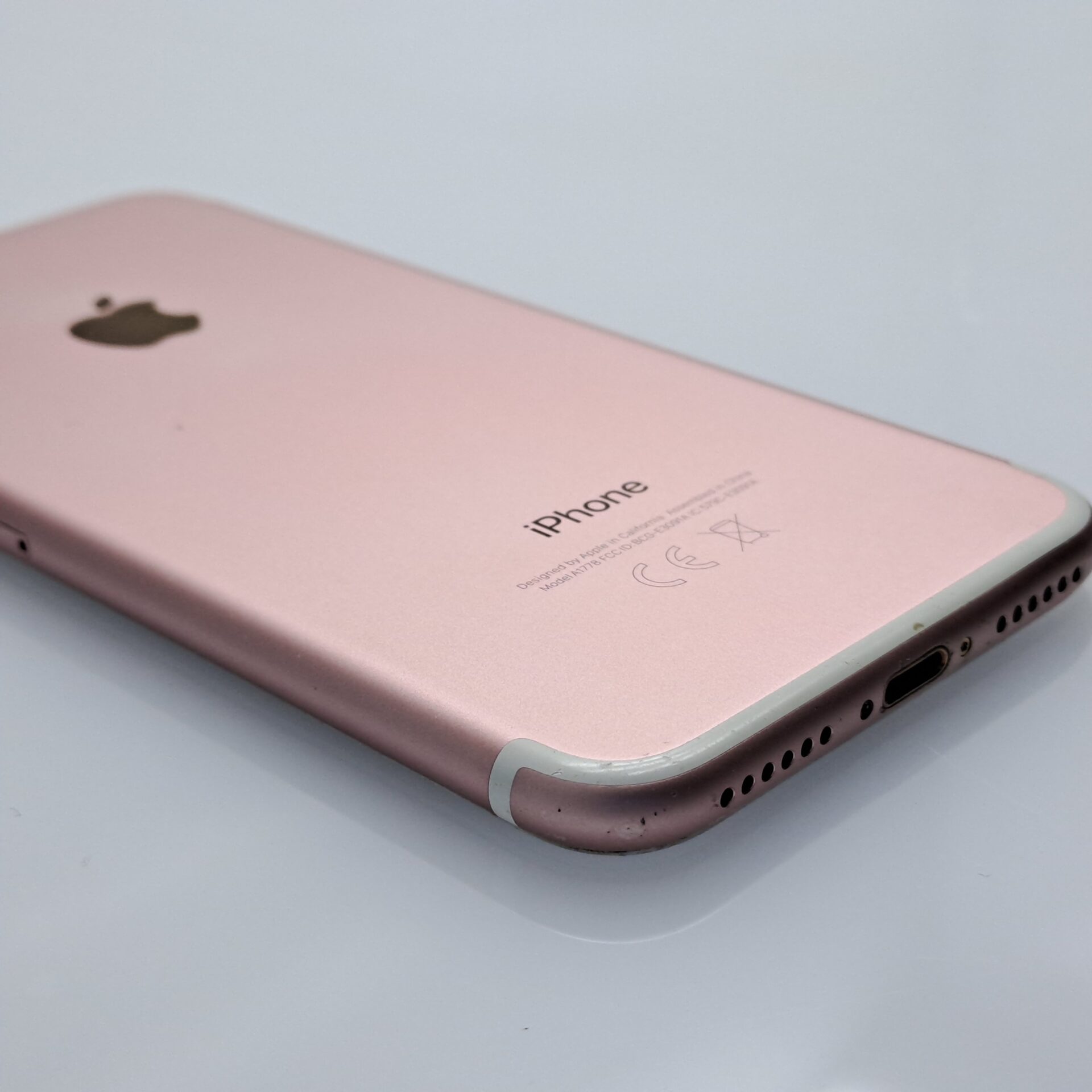 iPhone 7 32GB Bright Spots Rose Gold | Epic Deals SA