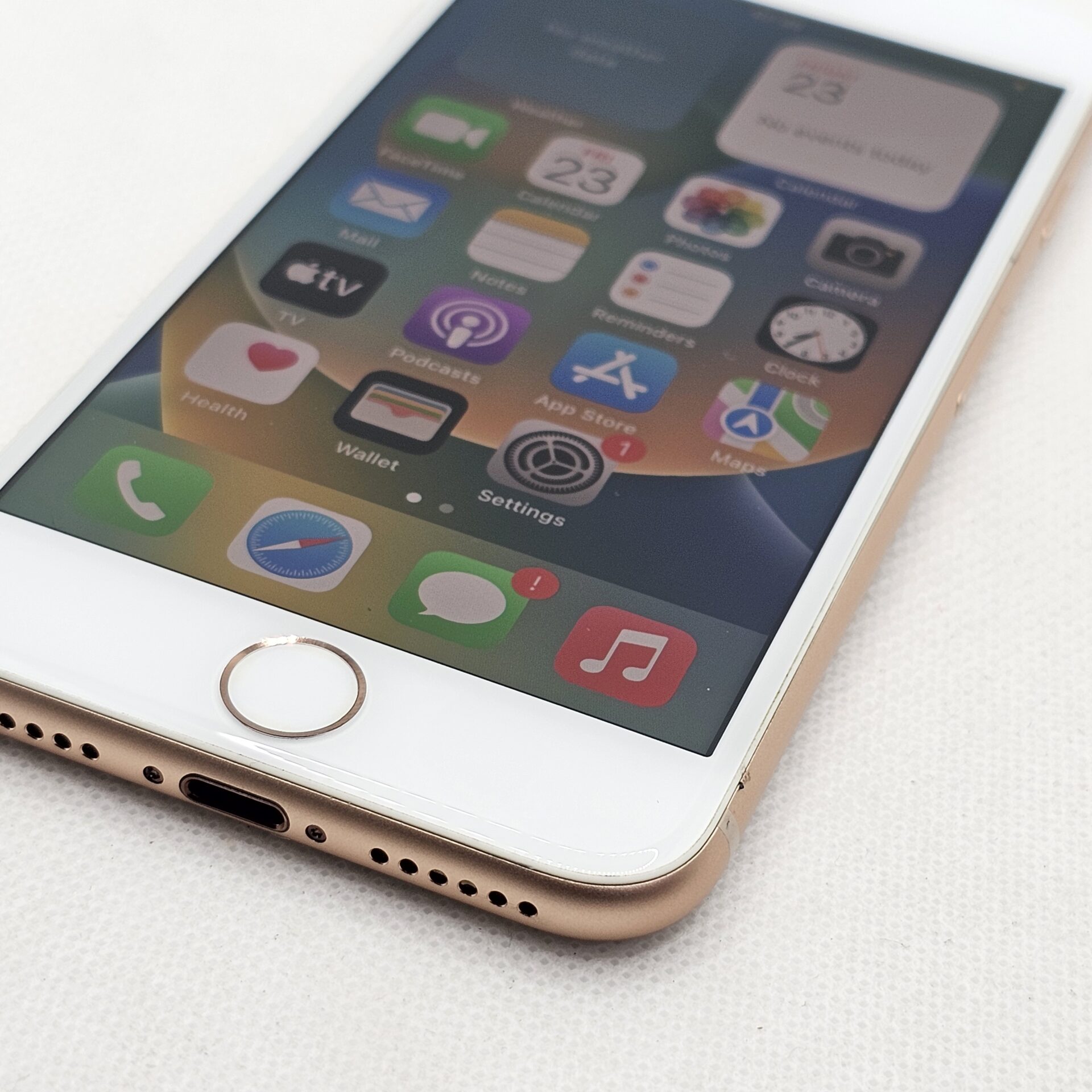 iPhone 8 64GB Gold | Epic Deals SA