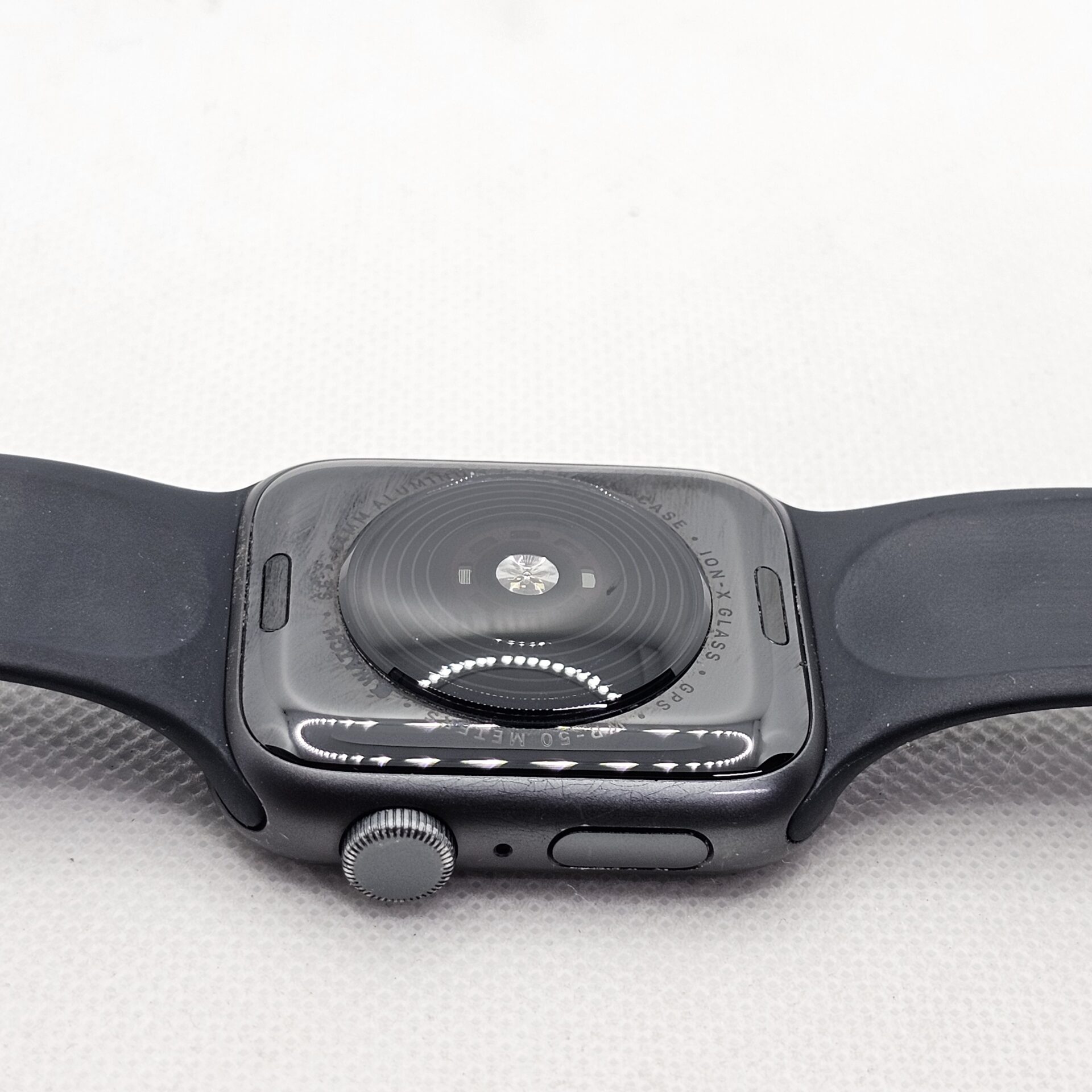 Apple Watch SE 1st Gen 44mm GPS Only Space Gray (3 Month Warranty) - Image 10