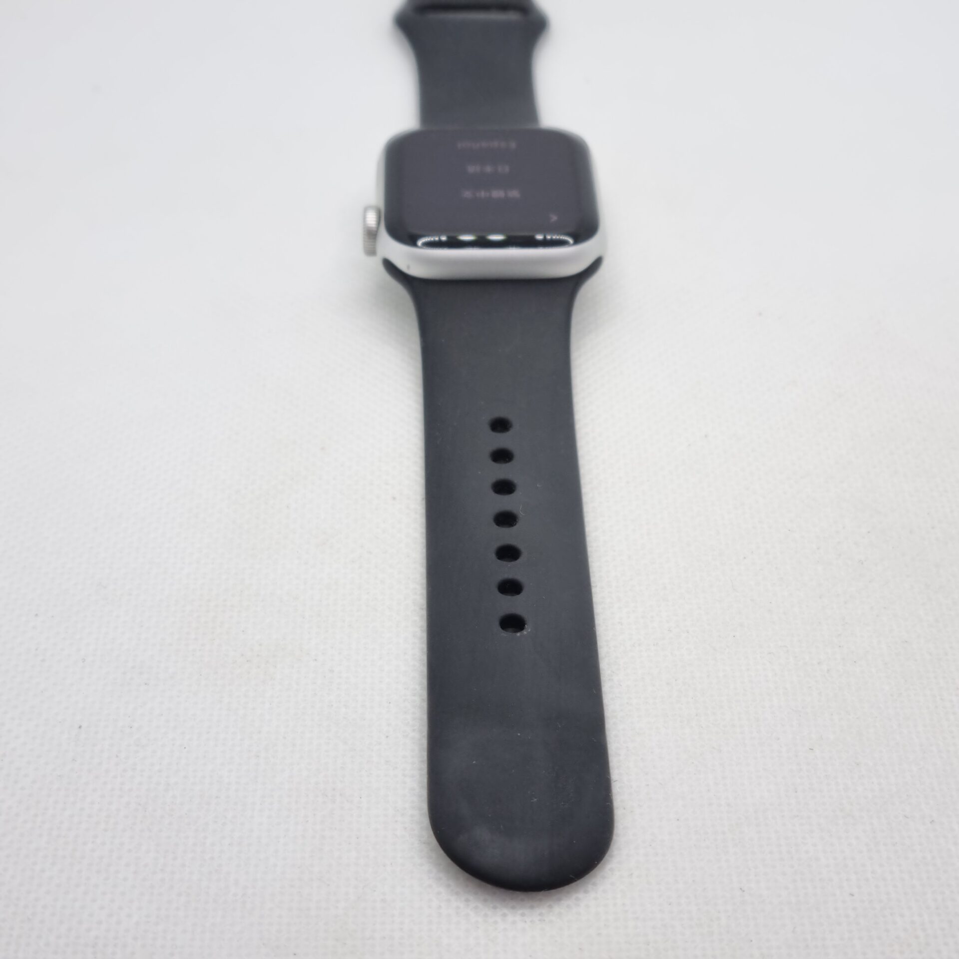 Apple Watch SE 2 40mm GPS Only Silver (3 Month Warranty) - With Black Straps - Image 5
