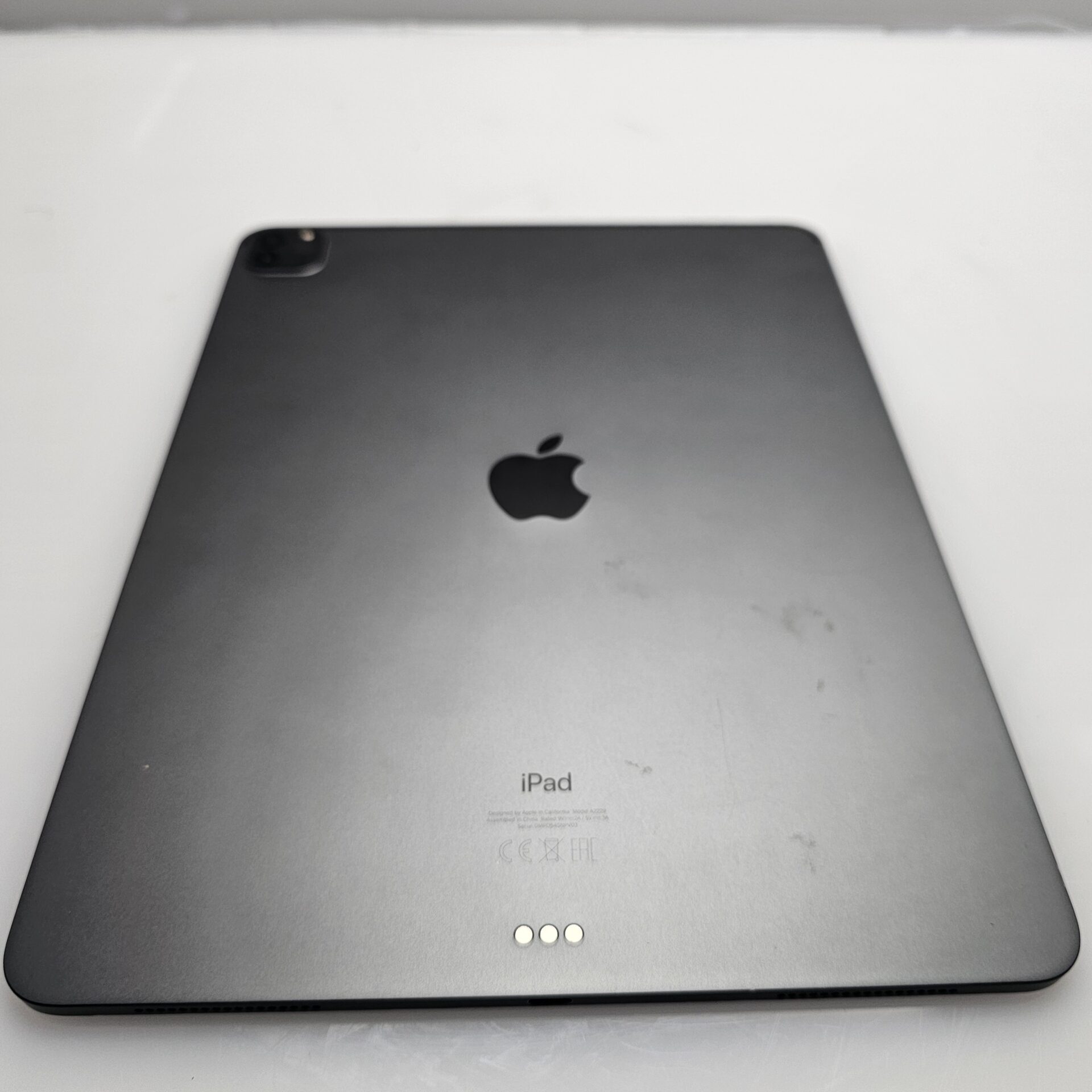 iPad Pro 12.9" 4th Gen 128GB (Wifi Only) Bright Spots Space Grey - Image 11
