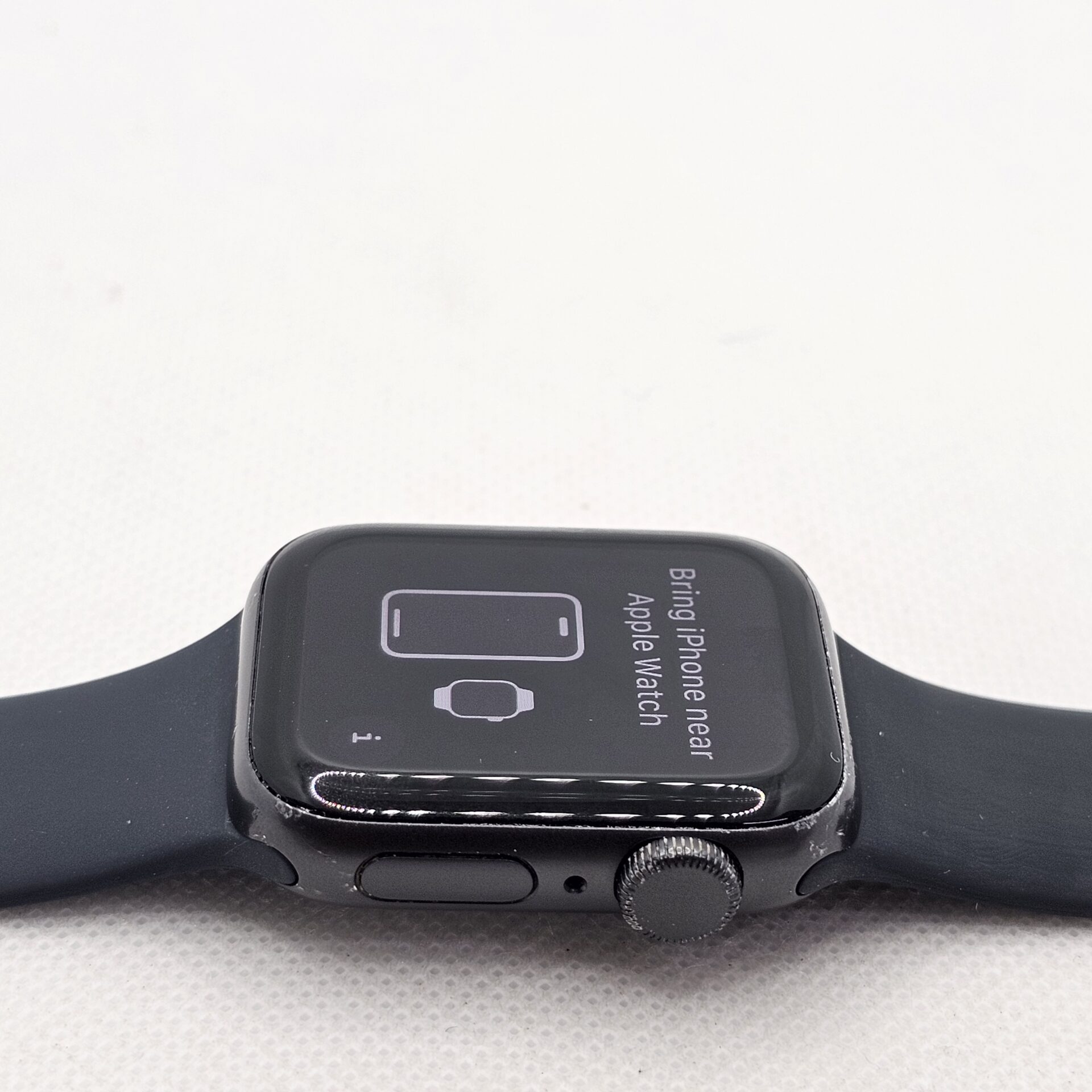 Apple Watch SE 1st Gen 40mm GPS Only Space Grey (3 Month Warranty) - Image 4