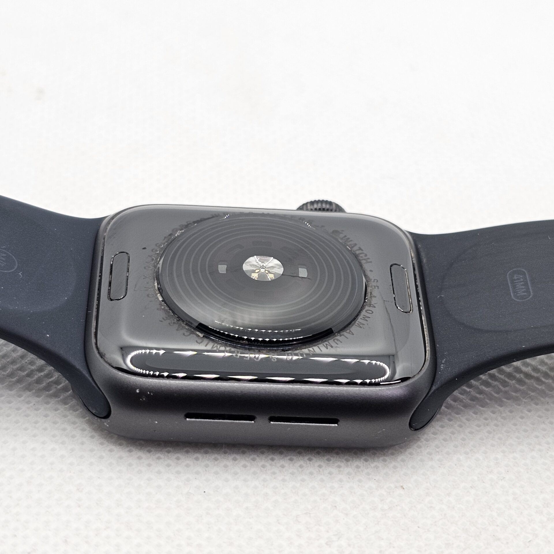 Apple Watch SE 1st Gen 40mm GPS Only Space Grey (3 Month Warranty) - Image 7