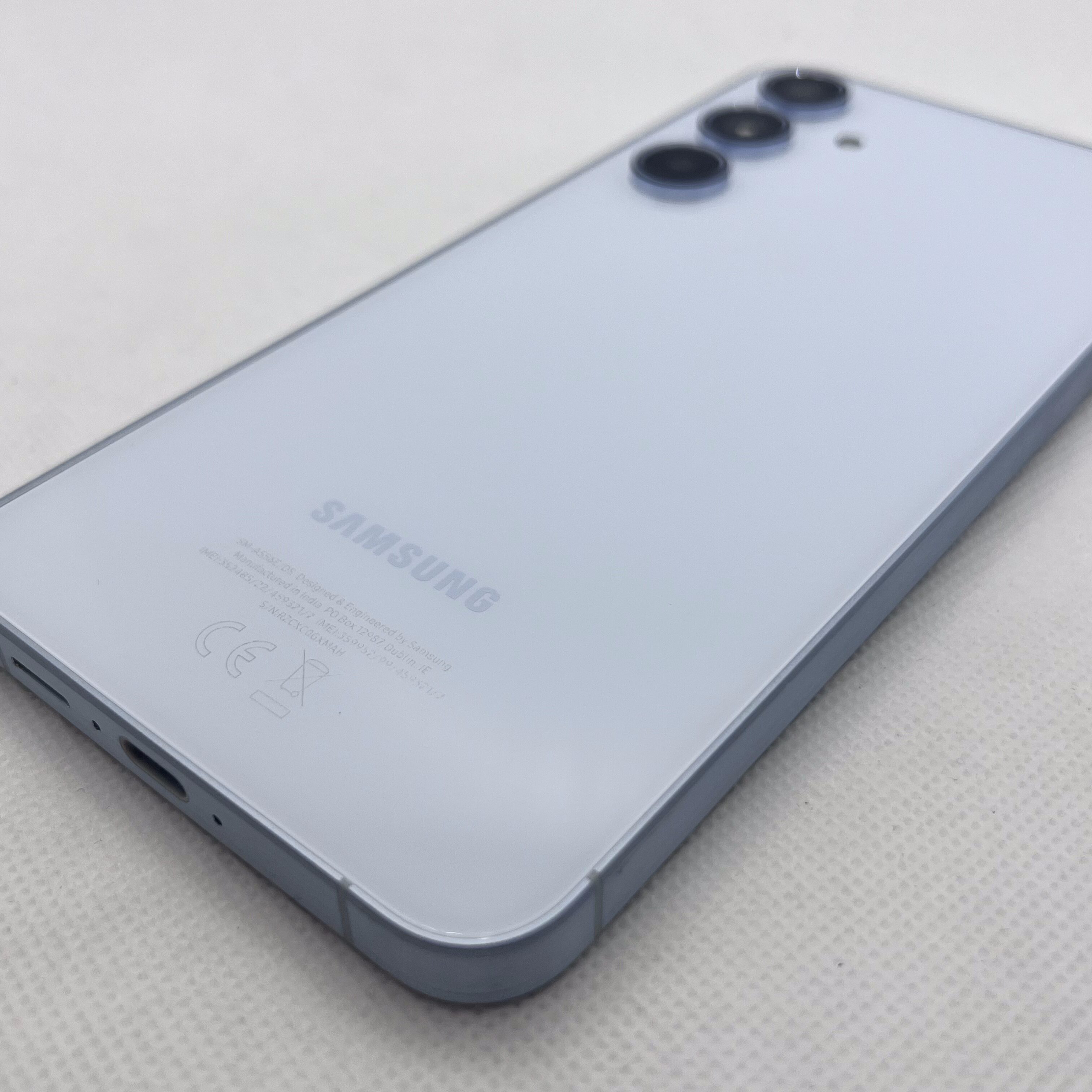 Samsung Galaxy A55 256GB Awesome Ice Blue (6 Month Warranty)- Mint