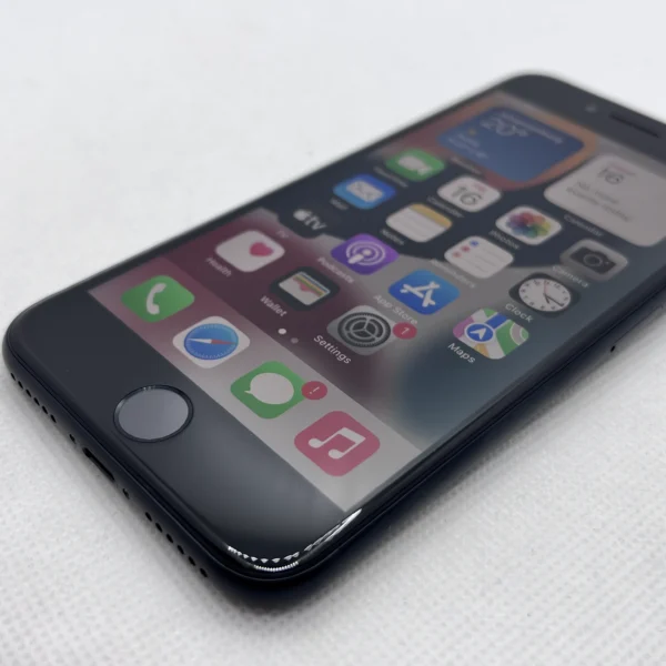 iPhone SE 64GB (2022) Black (3 Month Warranty) | Epic Deals SA