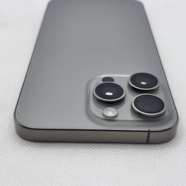 iPhone 15 Pro Max 512GB White Titanium (12 Month Warranty)- Mint