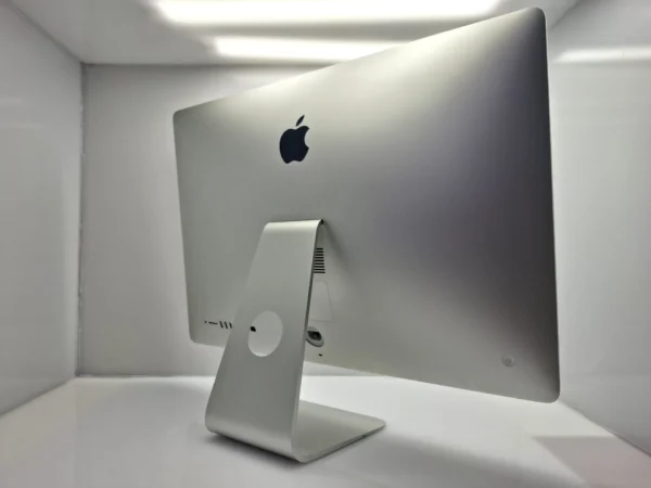 iMac 27-Inch “Core i5” 3.2GHz (Retina 5K, Late 2015) 20GB RAM 1TB