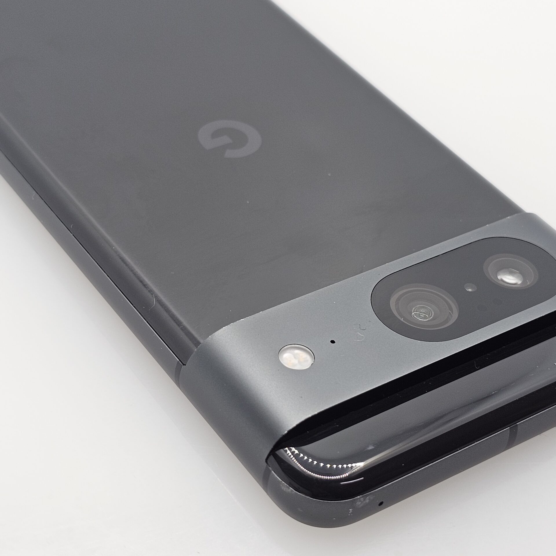 Google Pixel 8 128GB Dual Sim Obsidian (6 Month Warranty) + Cover Bundle Value: R200 - Image 12