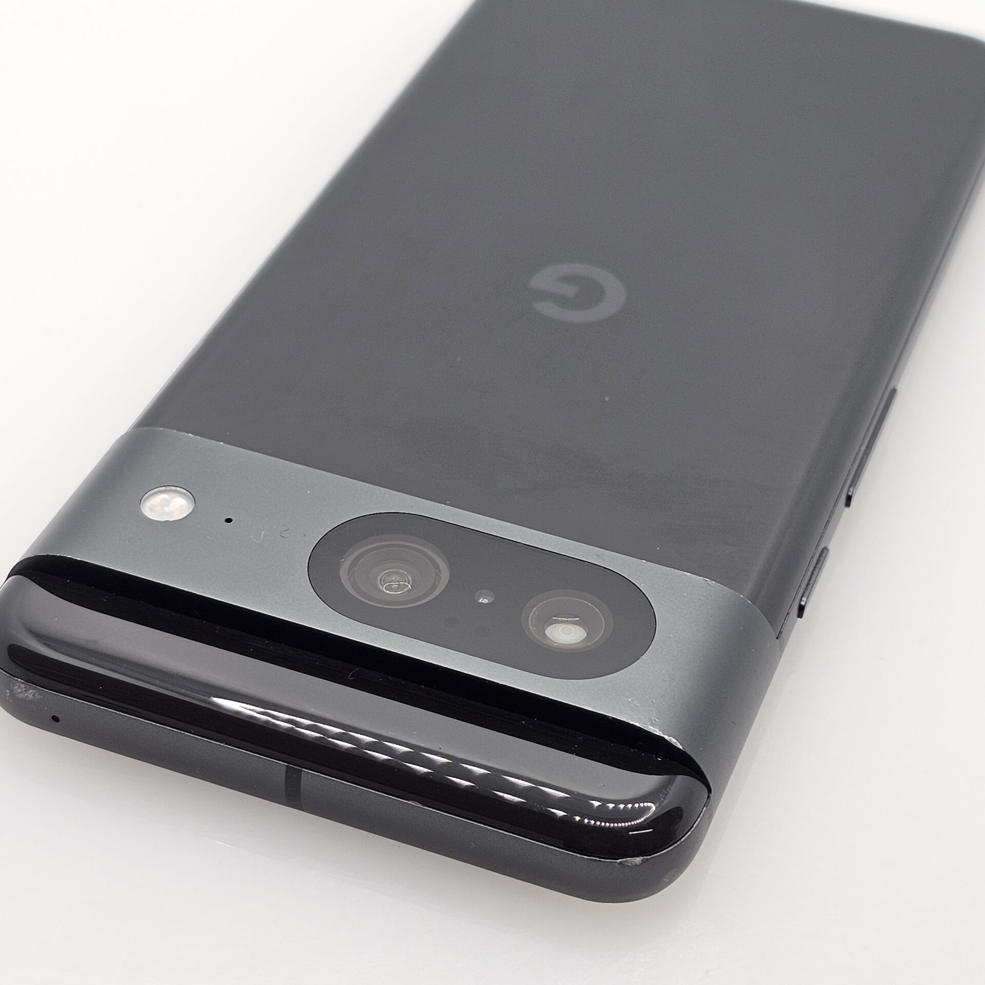Google Pixel 8 128GB Dual Sim Obsidian (6 Month Warranty) + Cover Bundle Value: R200 - Image 14