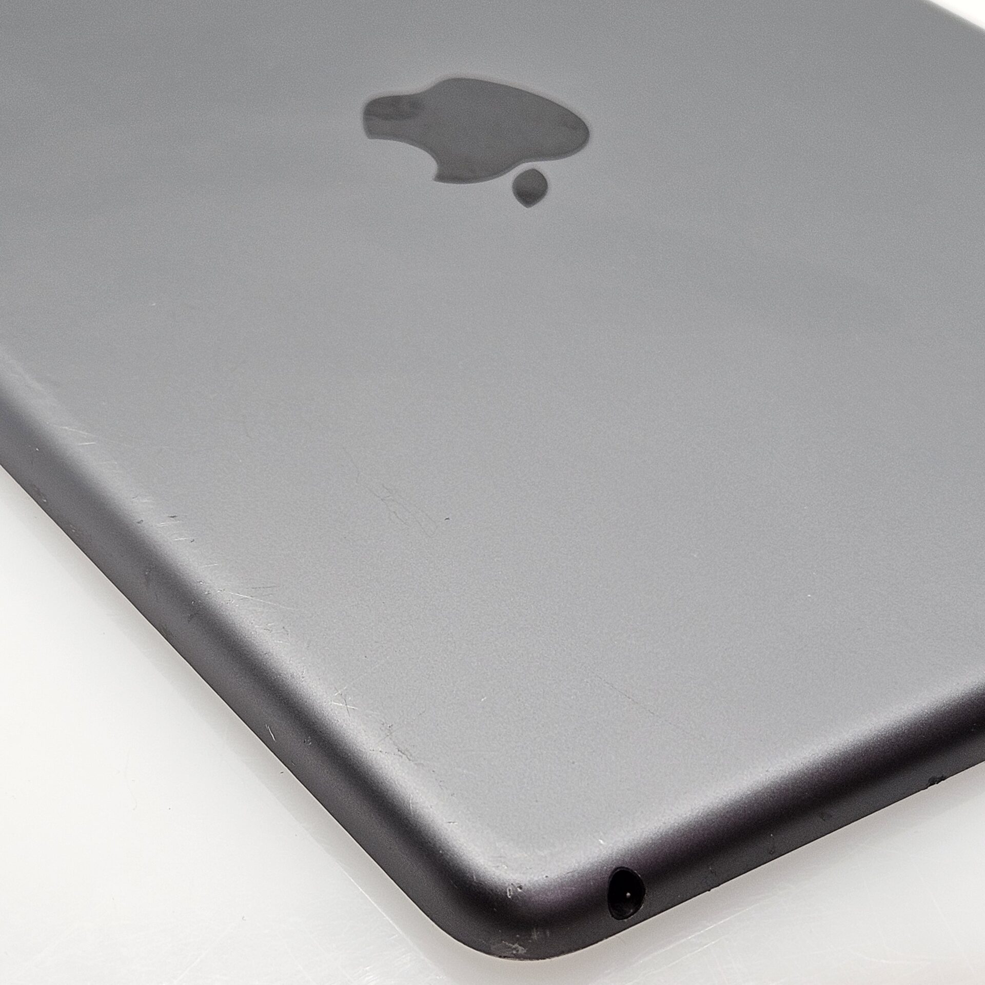 iPad 10.2″ 8th Gen 128GB (Wifi Only) No Touch ID Space Grey - Image 11