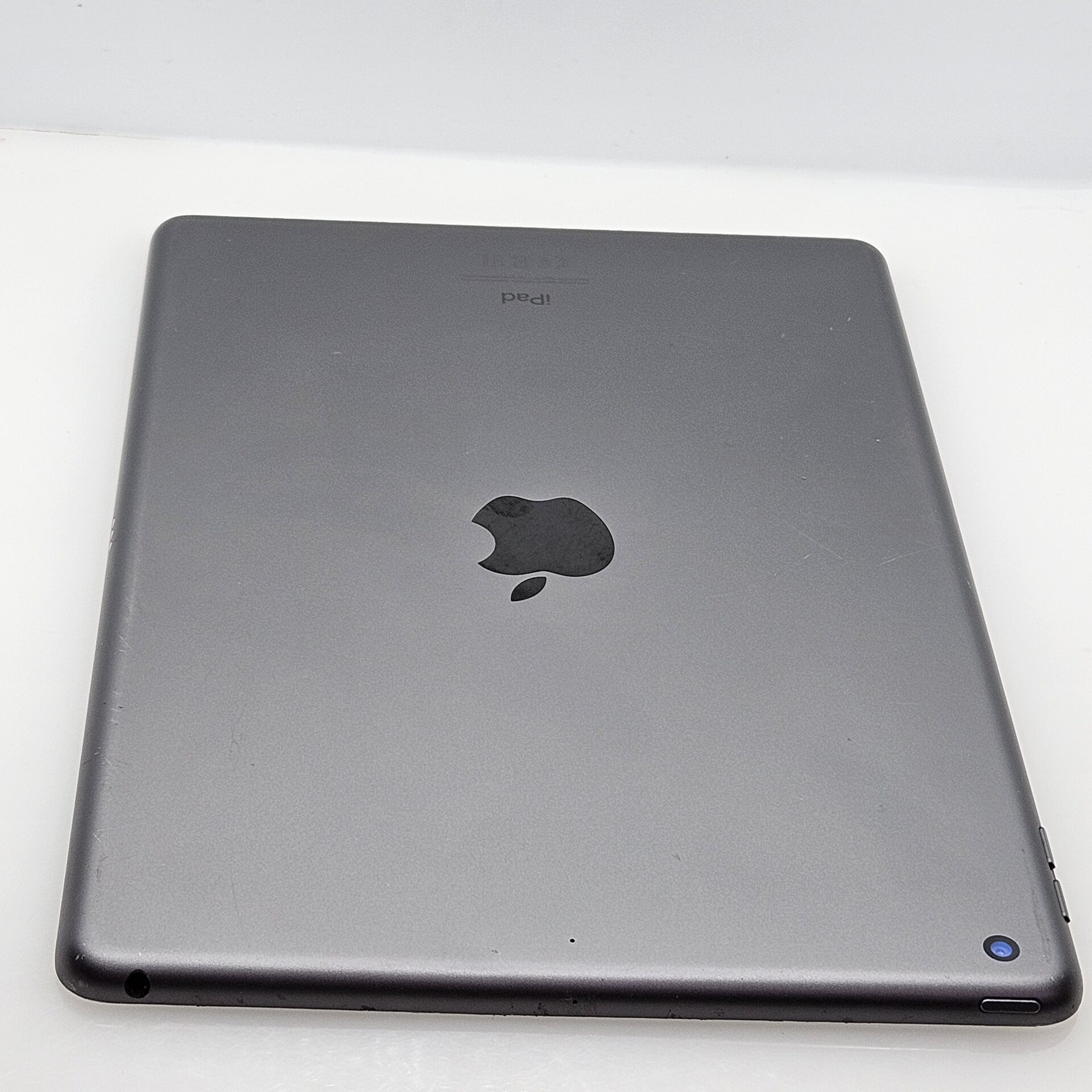 iPad 10.2″ 8th Gen 128GB (Wifi Only) No Touch ID Space Grey - Image 12