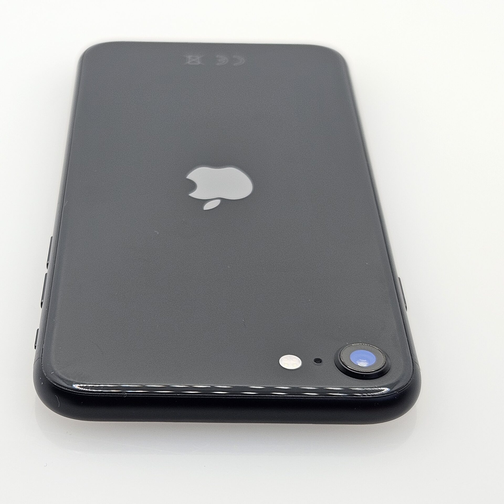 iPhone SE 2020 64GB Black (3 Month Warranty) | Epic Deals SA