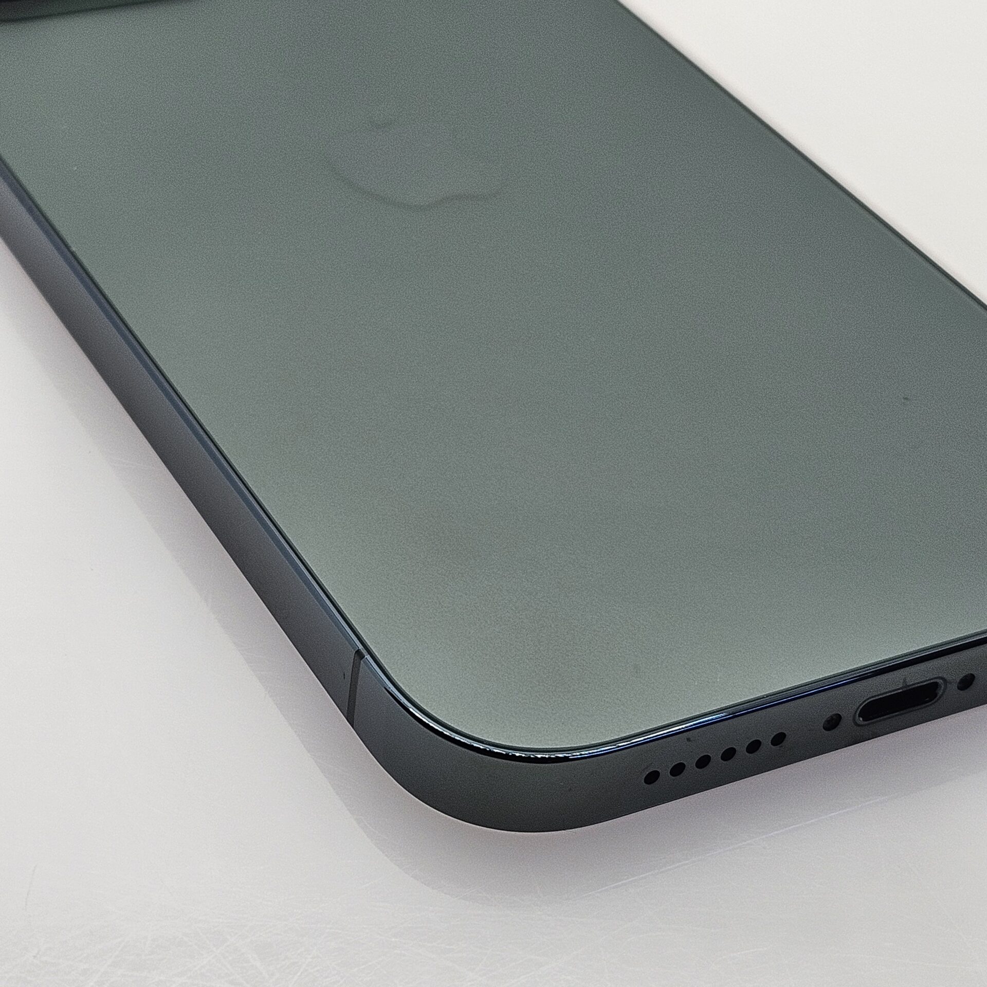 iPhone 13 Pro Max 256GB Alpine Green (12 Month Warranty) - Image 9