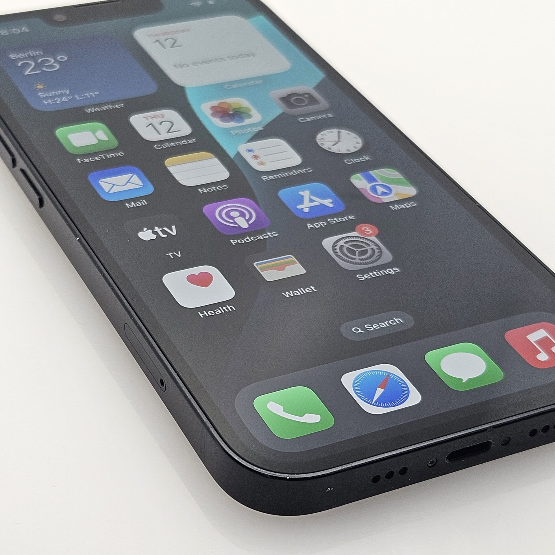 iPhone 13 128GB Midnight (6 Month Warranty) - Image 2