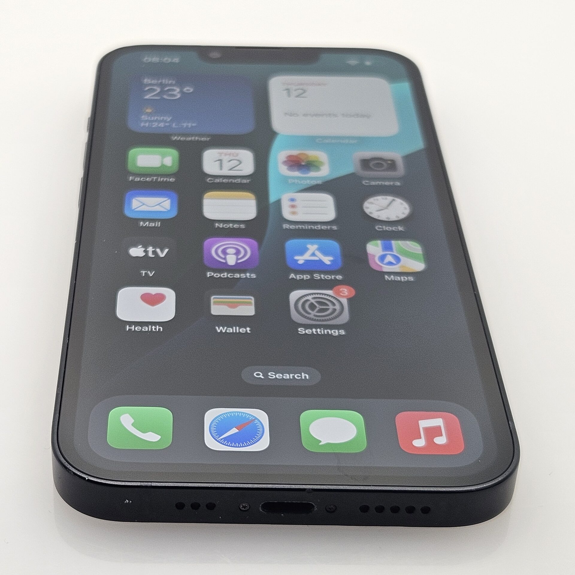 iPhone 13 128GB Midnight (6 Month Warranty) - Image 3