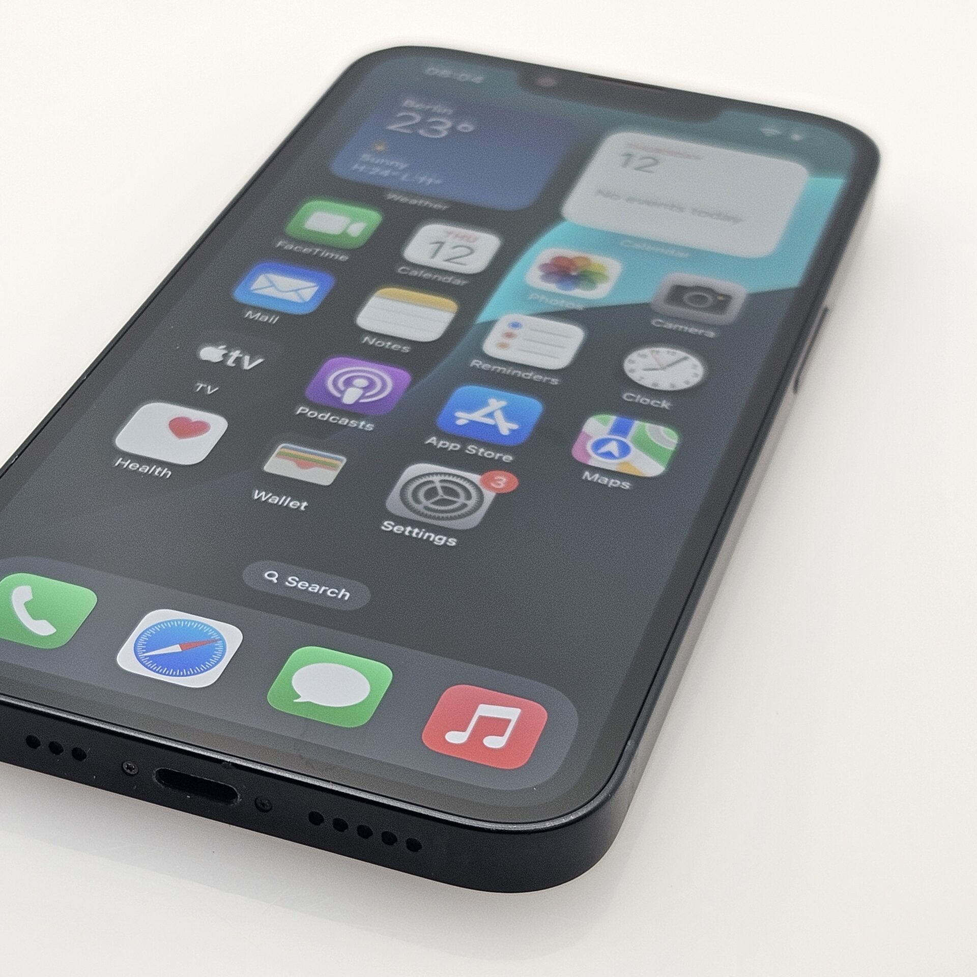 iPhone 13 128GB Midnight (6 Month Warranty) - Image 4
