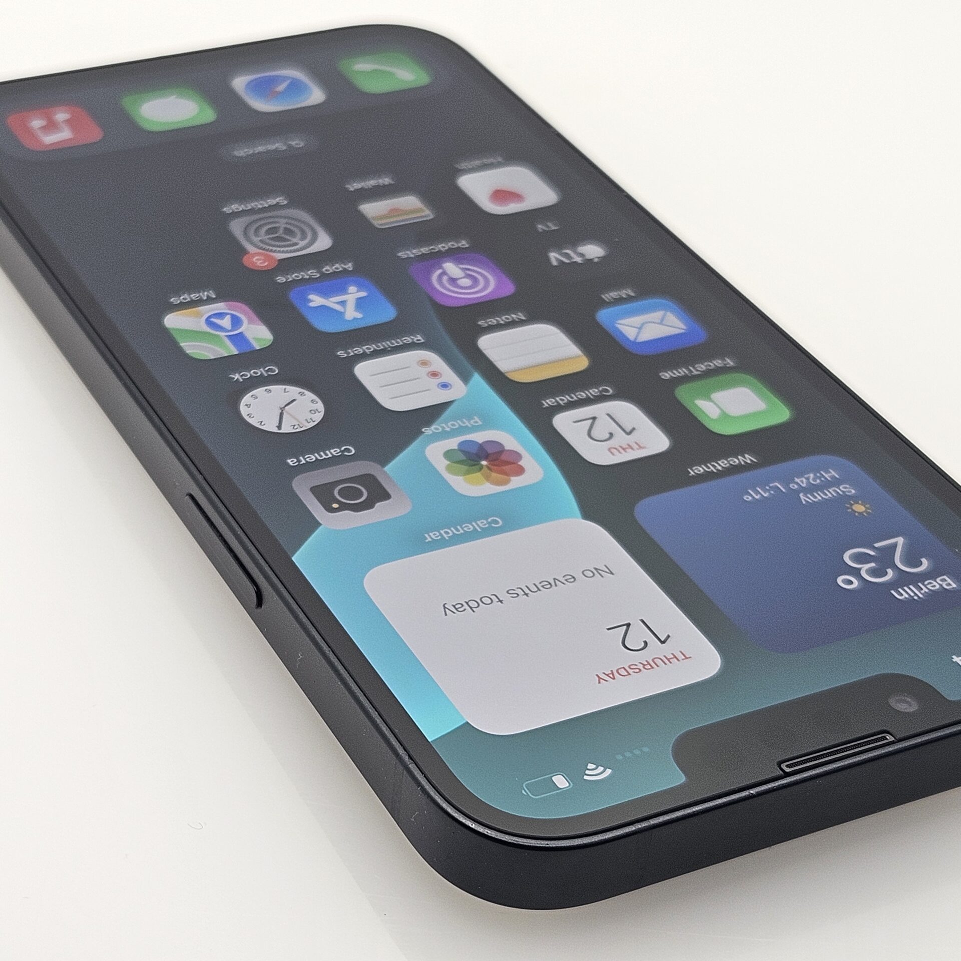 iPhone 13 128GB Midnight (6 Month Warranty) - Image 5