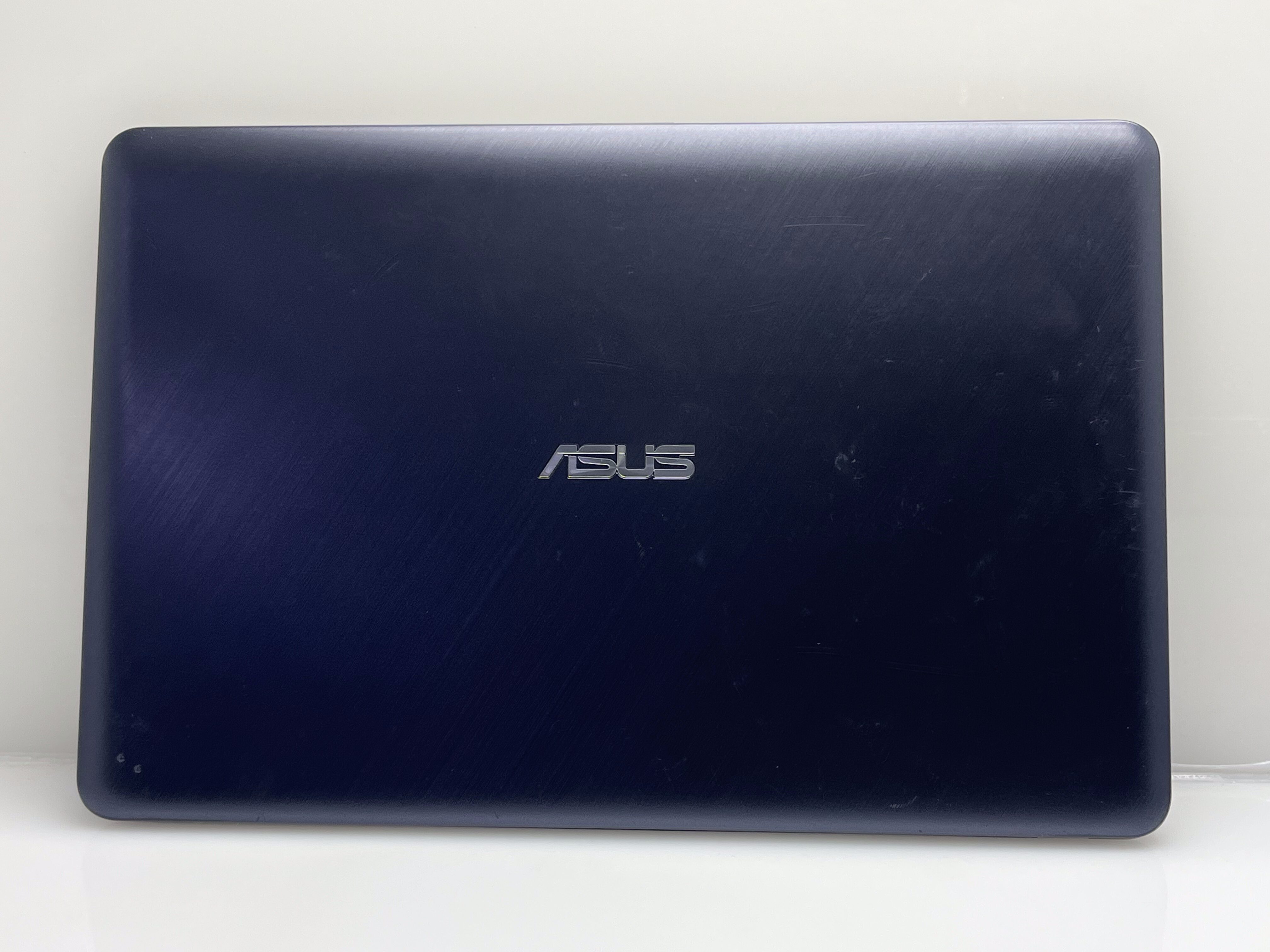 Asus VivoBook X543M “Celeron N4000C” 1.10GHz 4GB RAM 500GB HDD