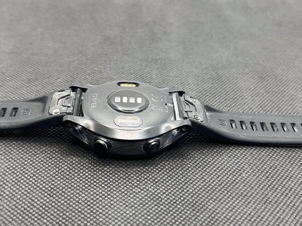 Garmin Forerunner 945 | Screen Damage | Black (3 Month Warranty) - Image 6