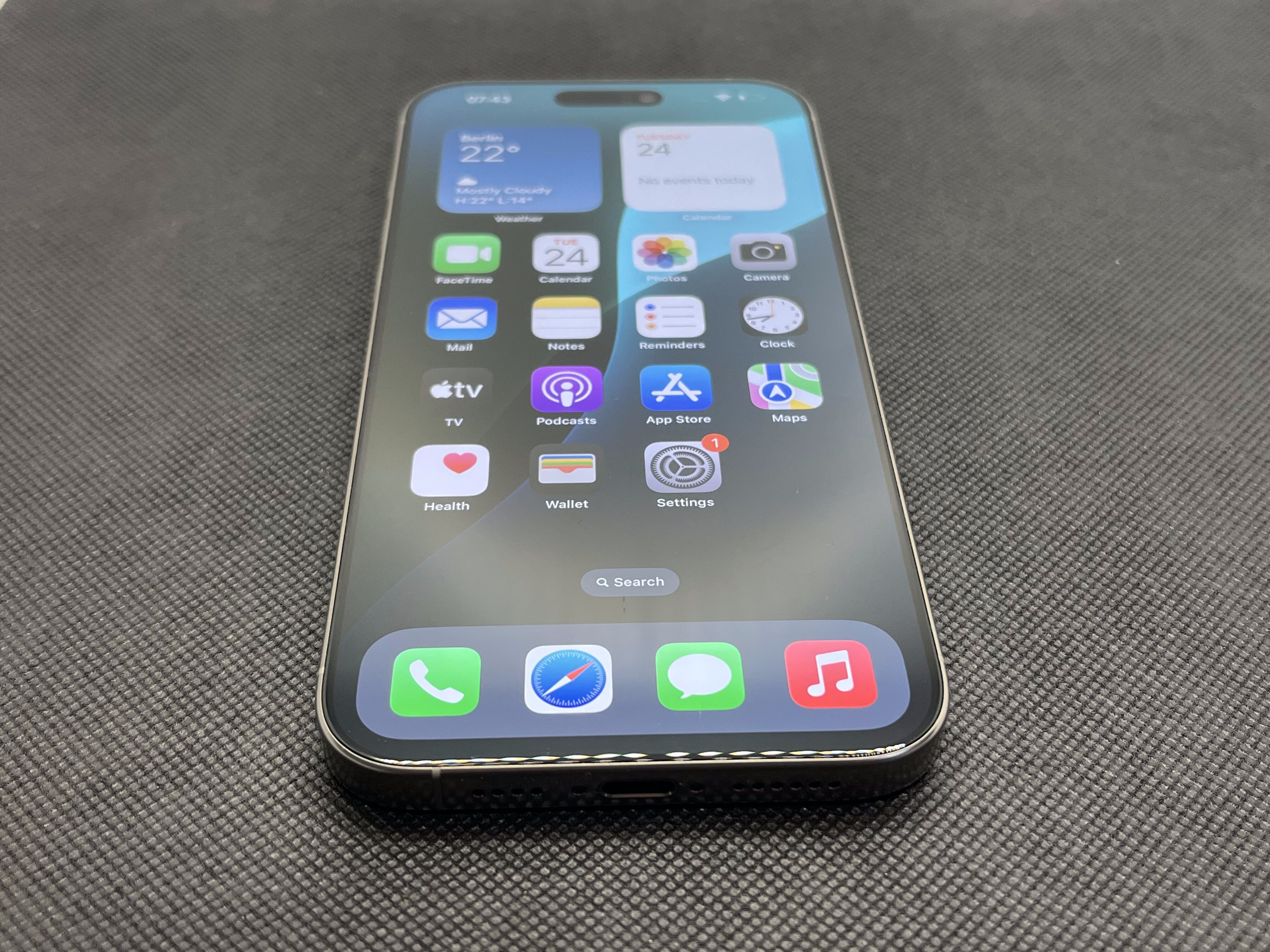 iPhone 16 Pro Max 256GB Desert Titanium (12 Month Warranty) - Image 3