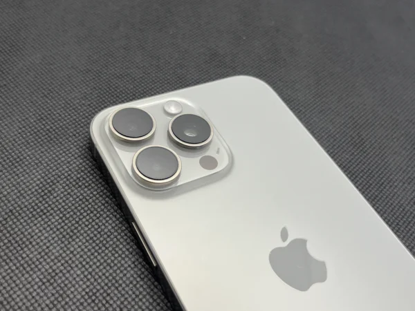 iPhone 16 Pro Max 256GB Desert Titanium (12 Month Warranty) | Epic