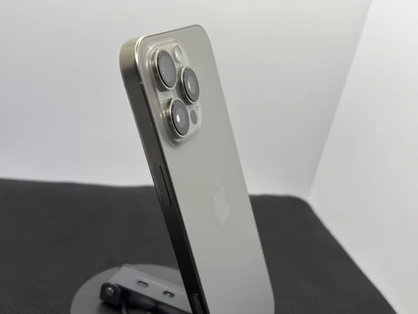 iPhone 16 Pro Max 256GB Desert Titanium (12 Month Warranty) | Epic