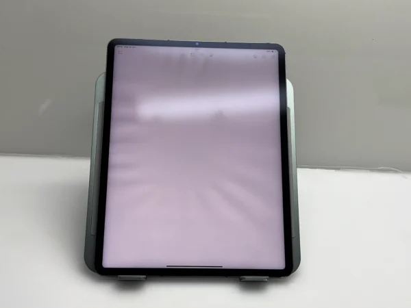 iPad Pro 12.9″ 5th Gen (Wifi/Cellular) 2TB No Face ID And Dim